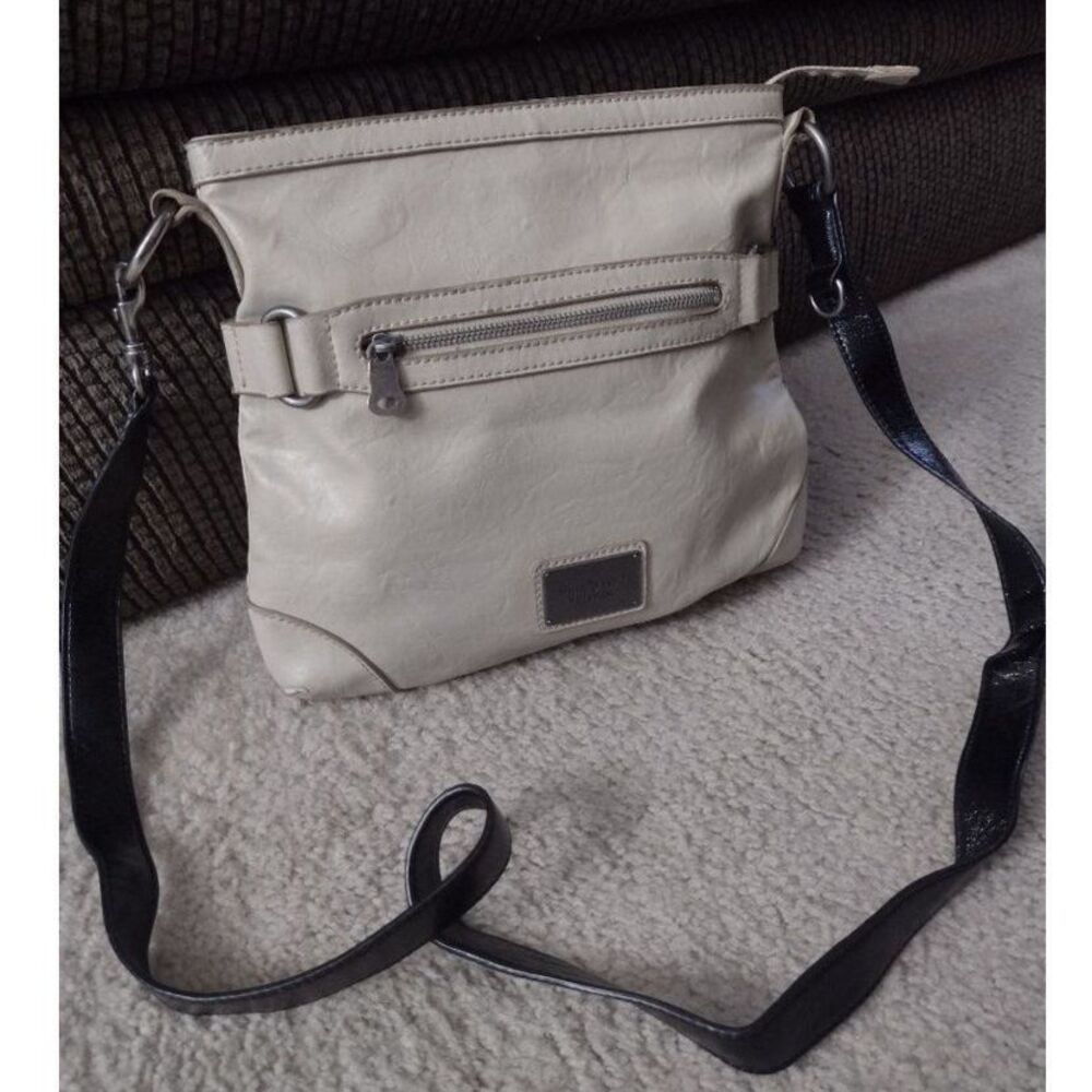 Simply Vera tan and black crossbody bag